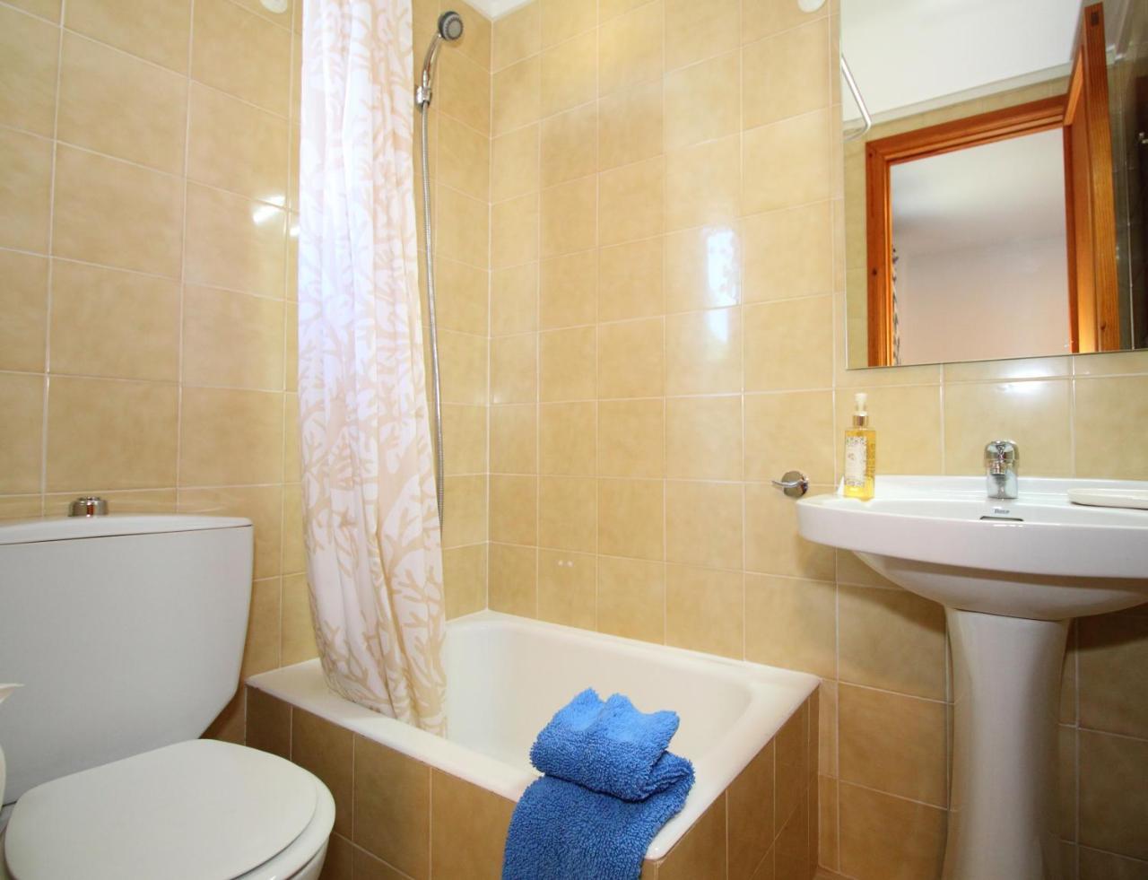 Family Seafront Apt Fantastic Seaview Pollenca Exterior photo